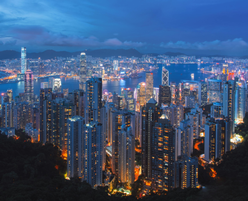 Infographic comparing key metrics of top Hong Kong REITs like Link and Champion REIT for 2025
